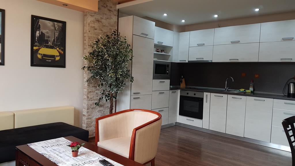 Yana Apartments Sandanski Esterno foto