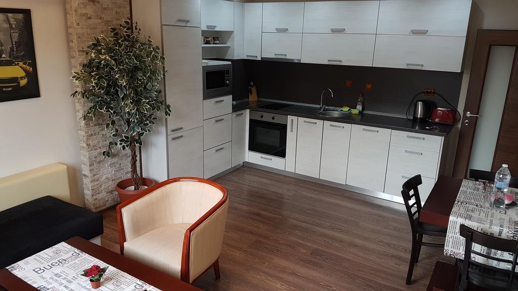 Yana Apartments Sandanski Esterno foto